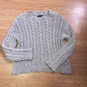 American Eagle sweater